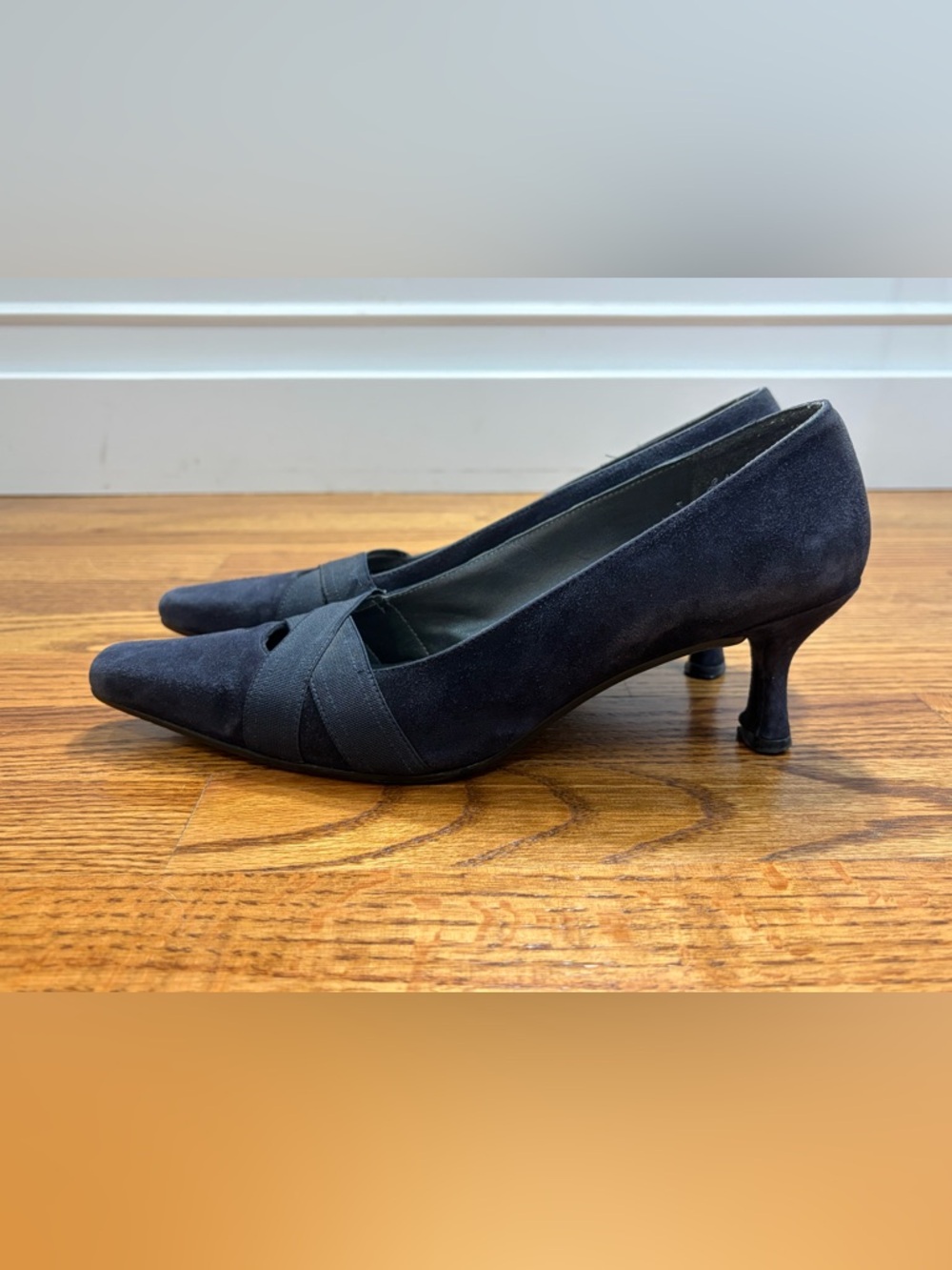 Stuart Weitzman Navy Suede Kitten Heels
